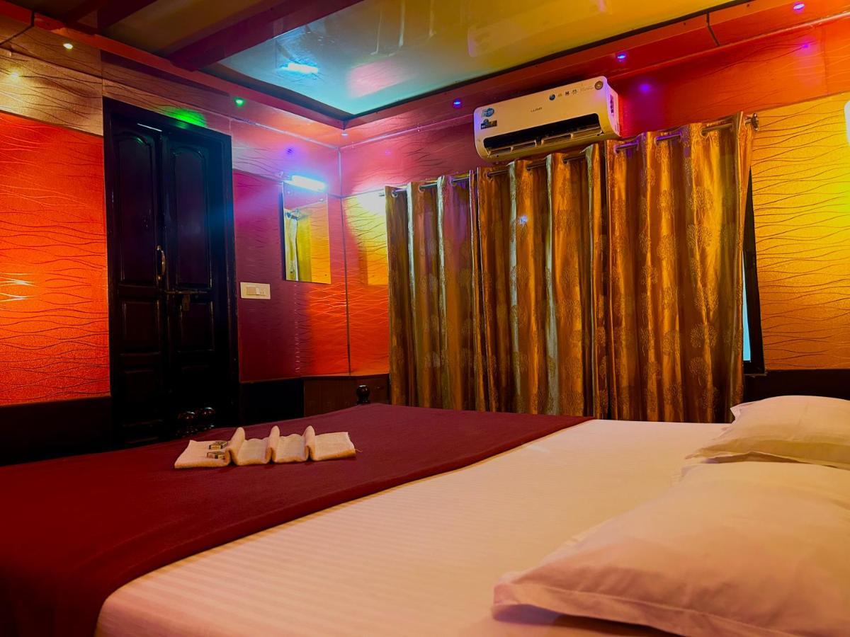 Отель Harmony Houseboats Alappuzha Экстерьер фото
