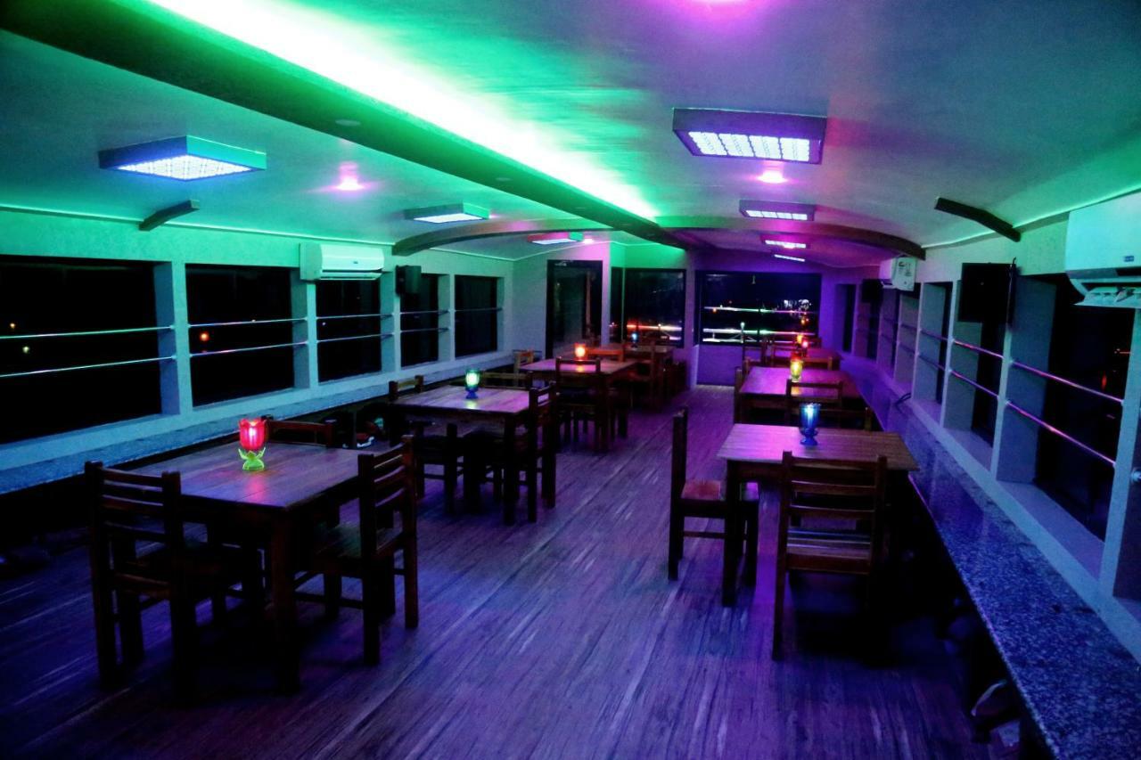 Отель Harmony Houseboats Alappuzha Экстерьер фото